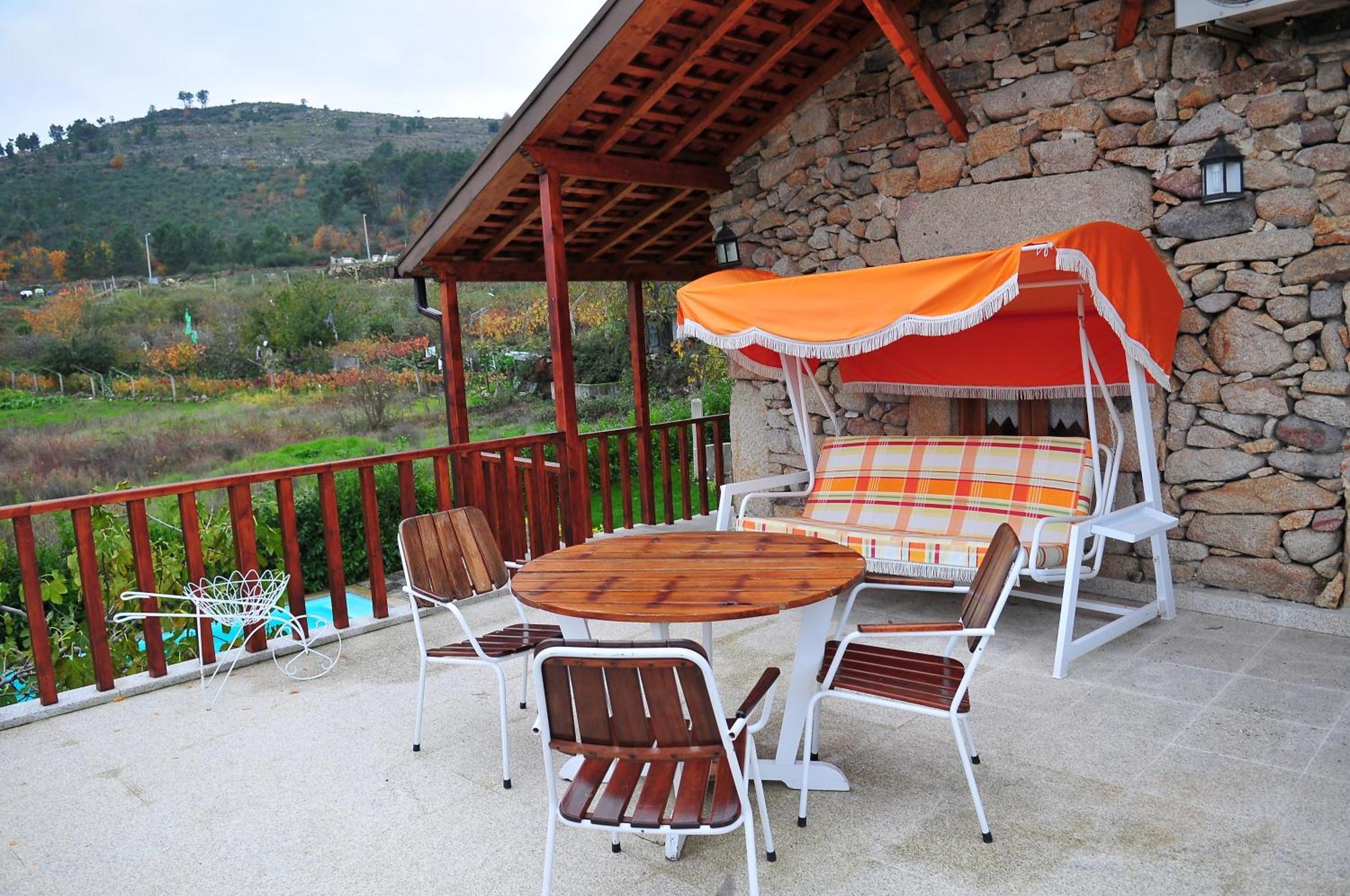 Outros Tempos Turismo De Aldeia Hotel Aricera Bagian luar foto