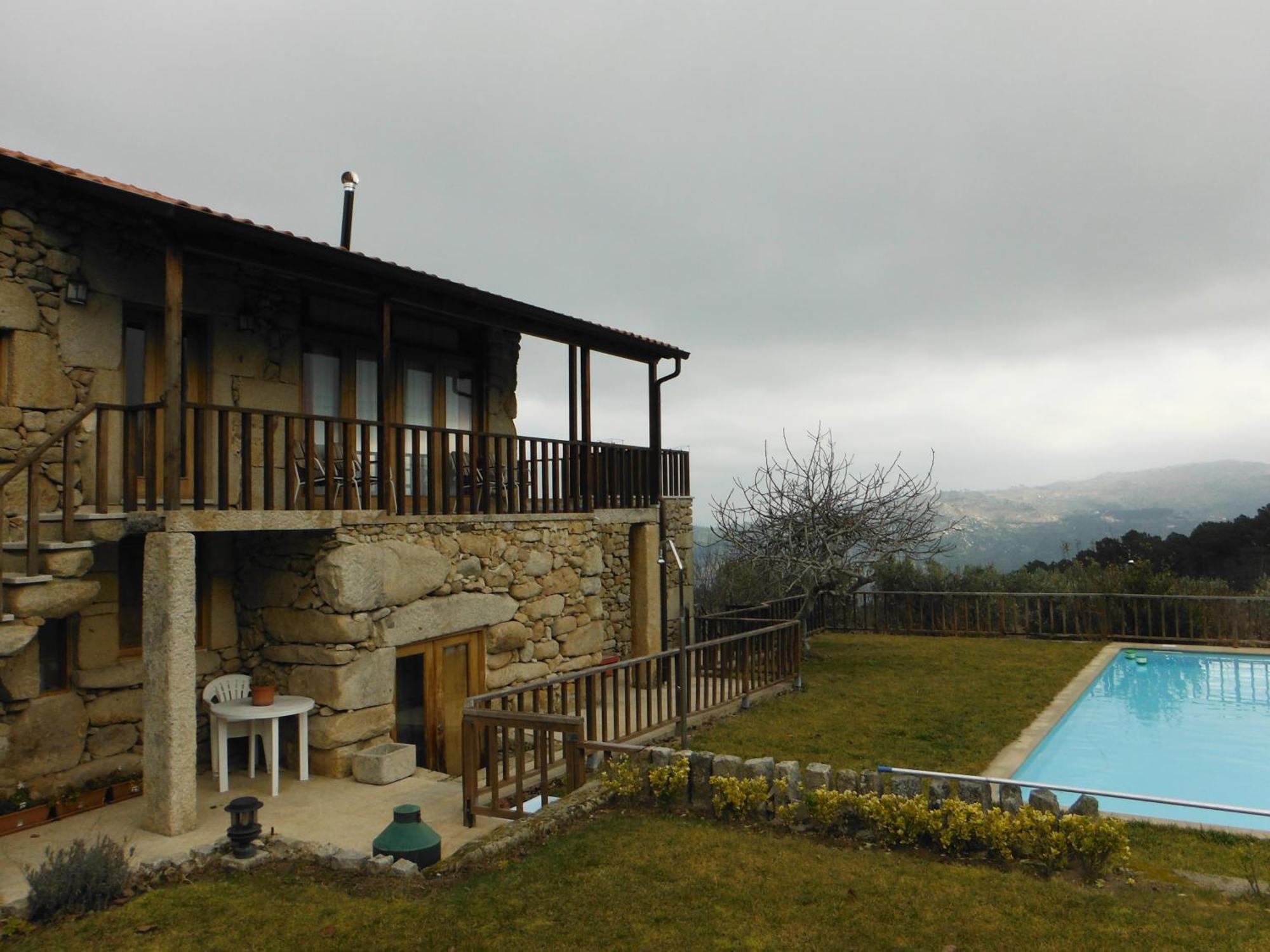 Outros Tempos Turismo De Aldeia Hotel Aricera Bagian luar foto