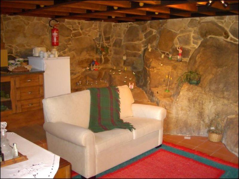 Outros Tempos Turismo De Aldeia Hotel Aricera Bagian luar foto